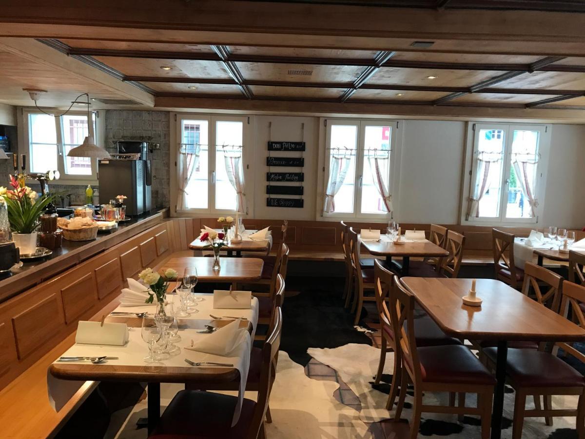 Gasthaus Tell Andermatt Buitenkant foto