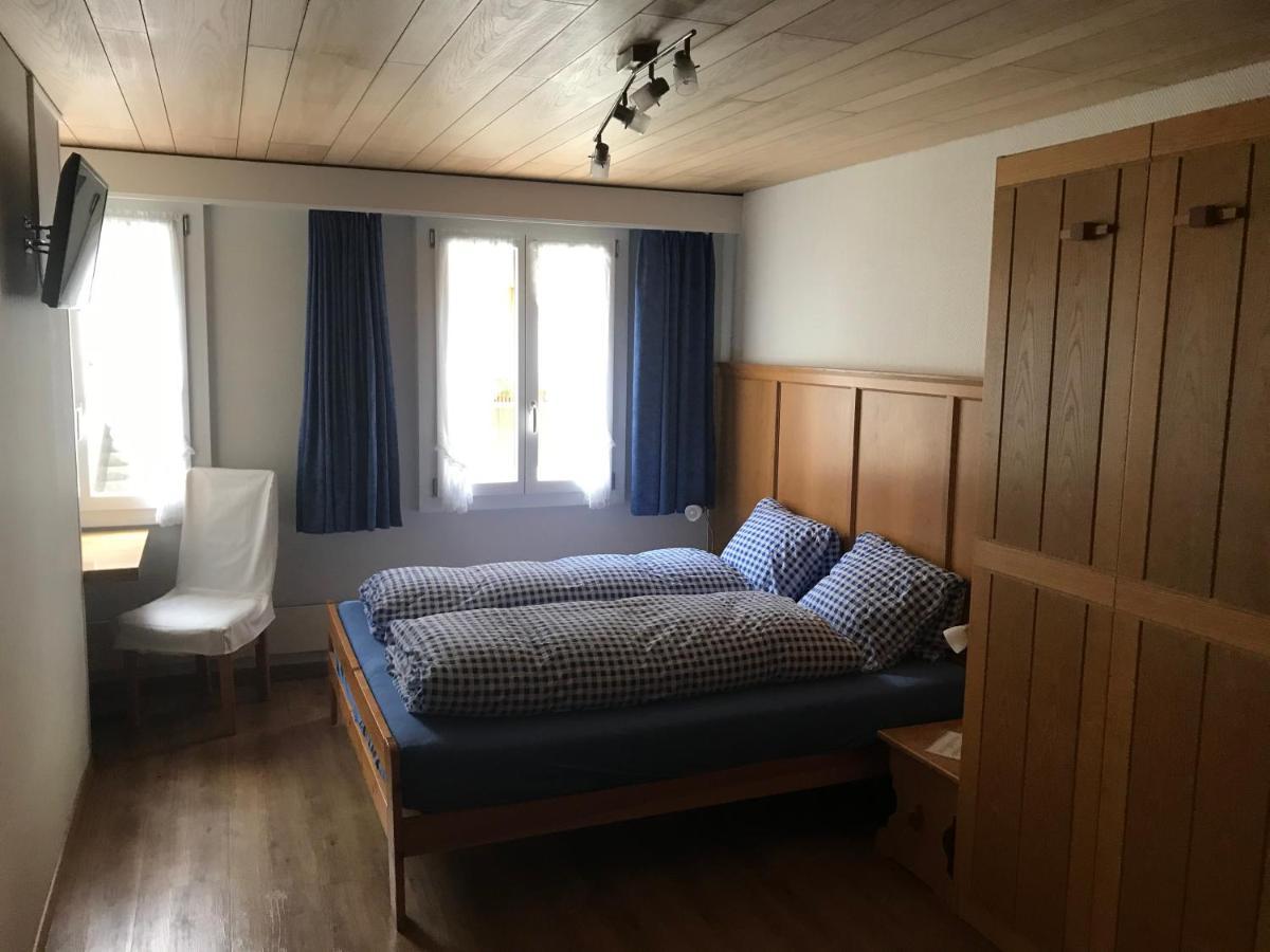 Gasthaus Tell Andermatt Buitenkant foto